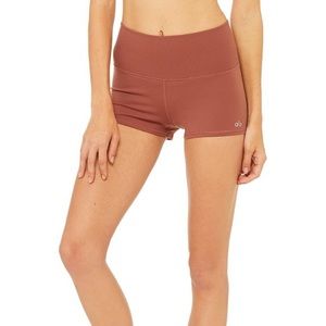 Alo Earth Aura Shorts